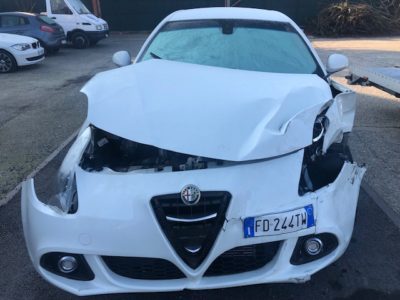 Alfa Romeo Giulietta Incidentata